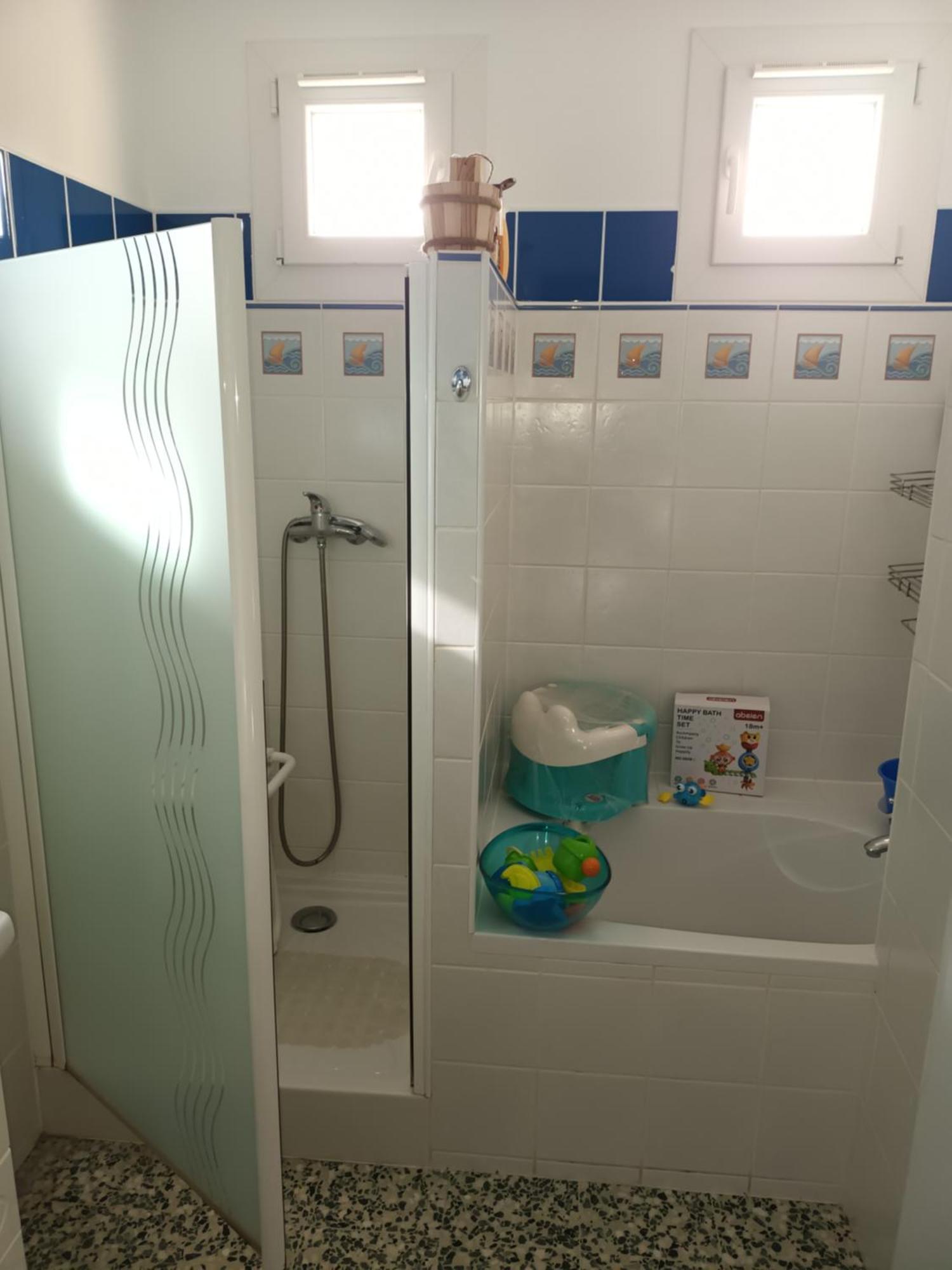 Appartement A Pied ! 150m Du Lavandou T3 Piscine *