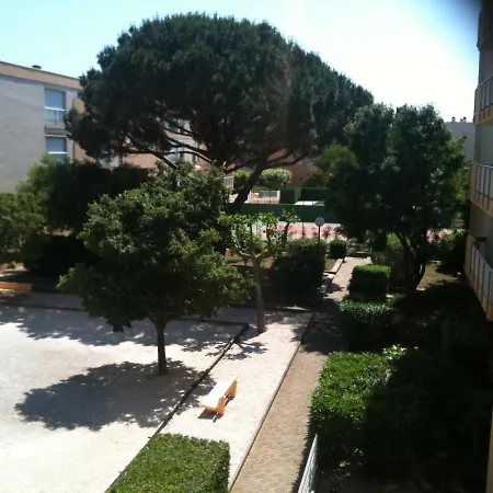 splendide appart 6 p à 150 m plage, tout à pied Le Lavandou Extérieur photo